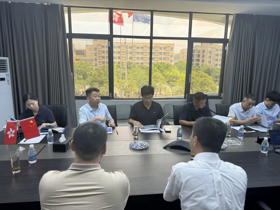 歡迎懷化沅辰水務(wù)范總一行蒞臨我司參觀指導(dǎo)！